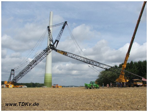 Gottwald AK 450 von Bracht im Windpark Detmold