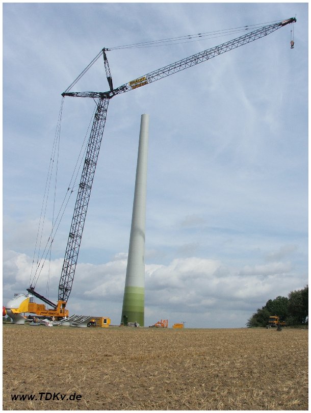 Gottwald AK 450 von Bracht im Windpark Detmold